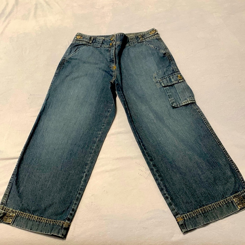 New York & Company jean cargo capris